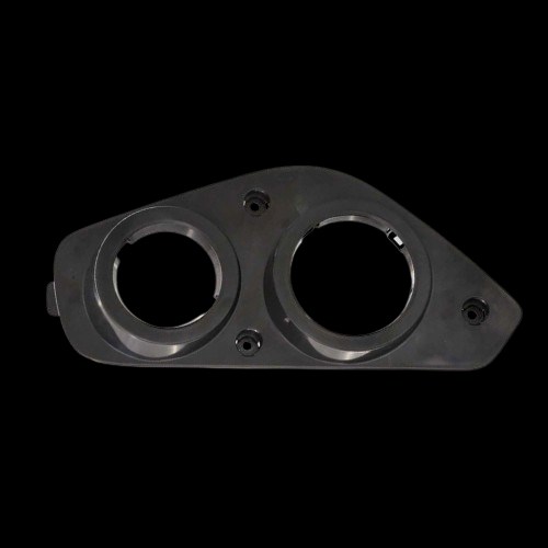 Moldura Farol Auxiliar Caminhão Ford Cargo 2842 Após 2011 Lado Direito - DC4612K360BAZXE Moldura Farol Auxiliar Caminhão Ford Cargo 2842 Após 2011 Lado Direito - DC4612K360BAZXE