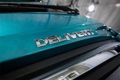 Emblema Frontal Capô Caminhão Volkswagen Delivery após 2017 (Cromado) - 23B854431