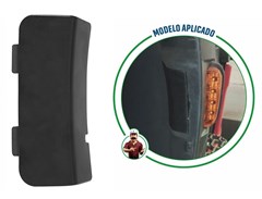 Tampa Lanterna Paralama Scania Série 7 NTG Lado Direito - 2374726