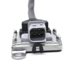 Sensor Nox Arla32 Mercedes-Benz Actros, Arocs Euro 6 - Hella - 0111536428 / HSN 6428