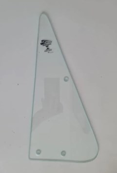 Vidro Bandeirola Caminhão Volkswagen Após 1981 Com Furo - T00845247