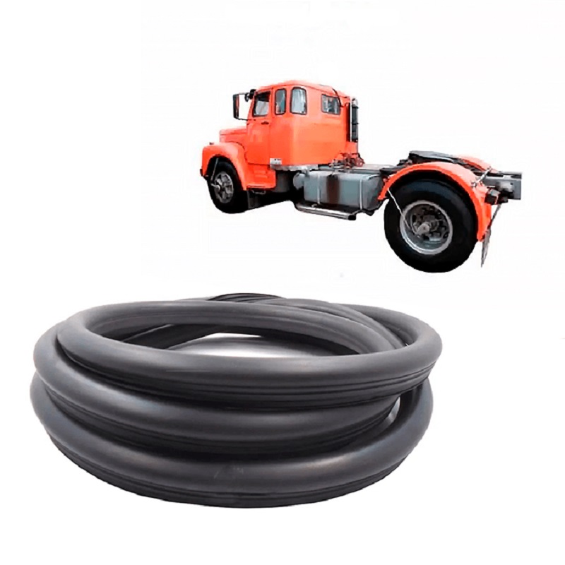 Borracha vidro canto traseiro caminhão Scania L101, L110, LS110, LT110, L111, L111S, LT111 e L141 1968 a 1981 séries 0 e 1 - 616121 Borracha vidro canto traseiro caminhão Scania L101, L110, LS110, LT110, L111, L111S, LT111 e L141 1968 a 1981 séries 0 e 1 - 616121