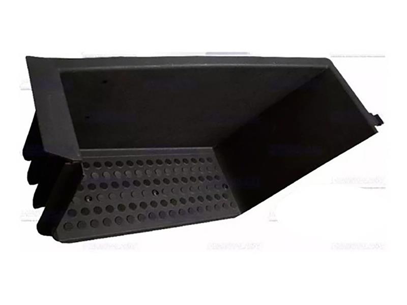 Revestimento Estribo Mb 709/1618 89/95 Preto (Sem Furo) Direito - 6886867128